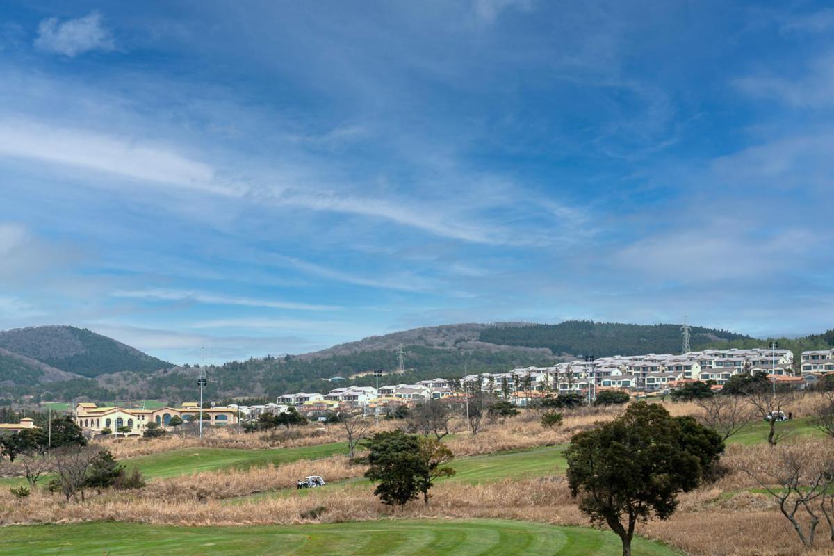Ardenhill Resort & Golf Jeju Esterno foto